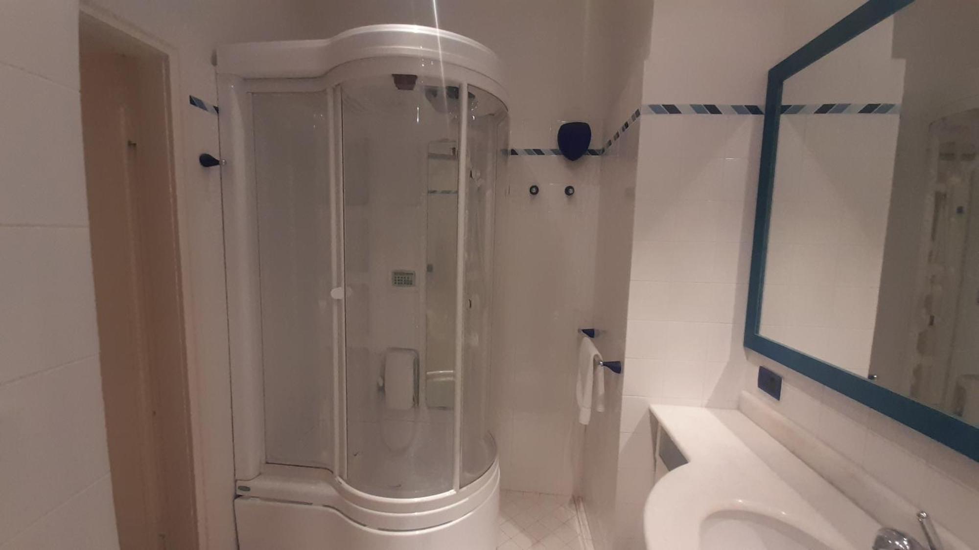 Azeglio Smart Apartment - Twa Болоня Екстериор снимка