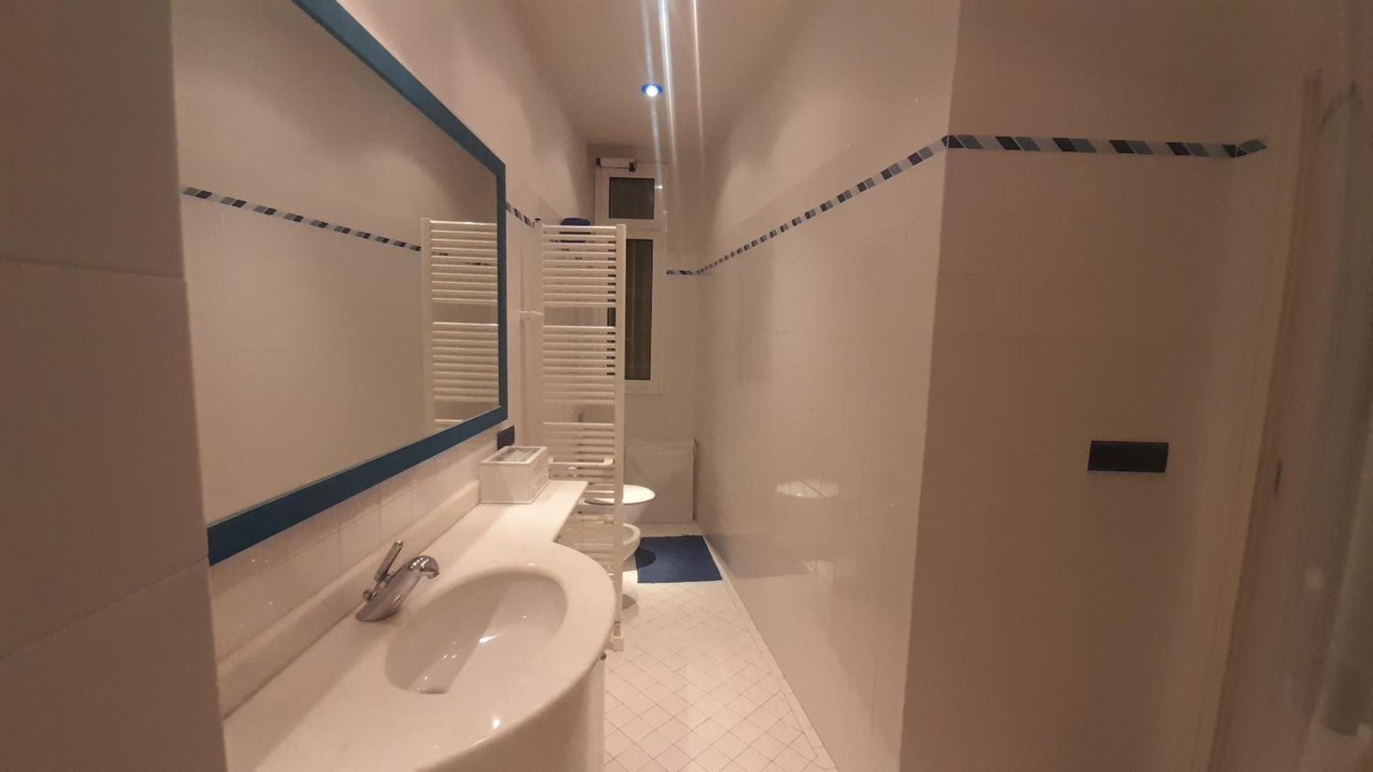 Azeglio Smart Apartment - Twa Болоня Екстериор снимка